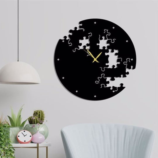 Designer metallic wall clock