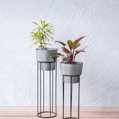 Metal Planter With Stand (Set of 2)
