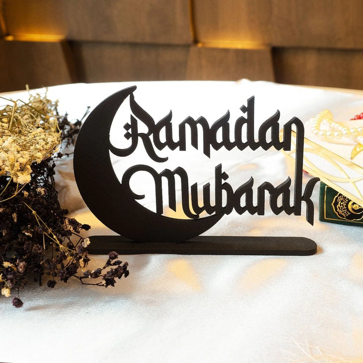Ramadan Mubarak Metal Tabletop Decor - OG107