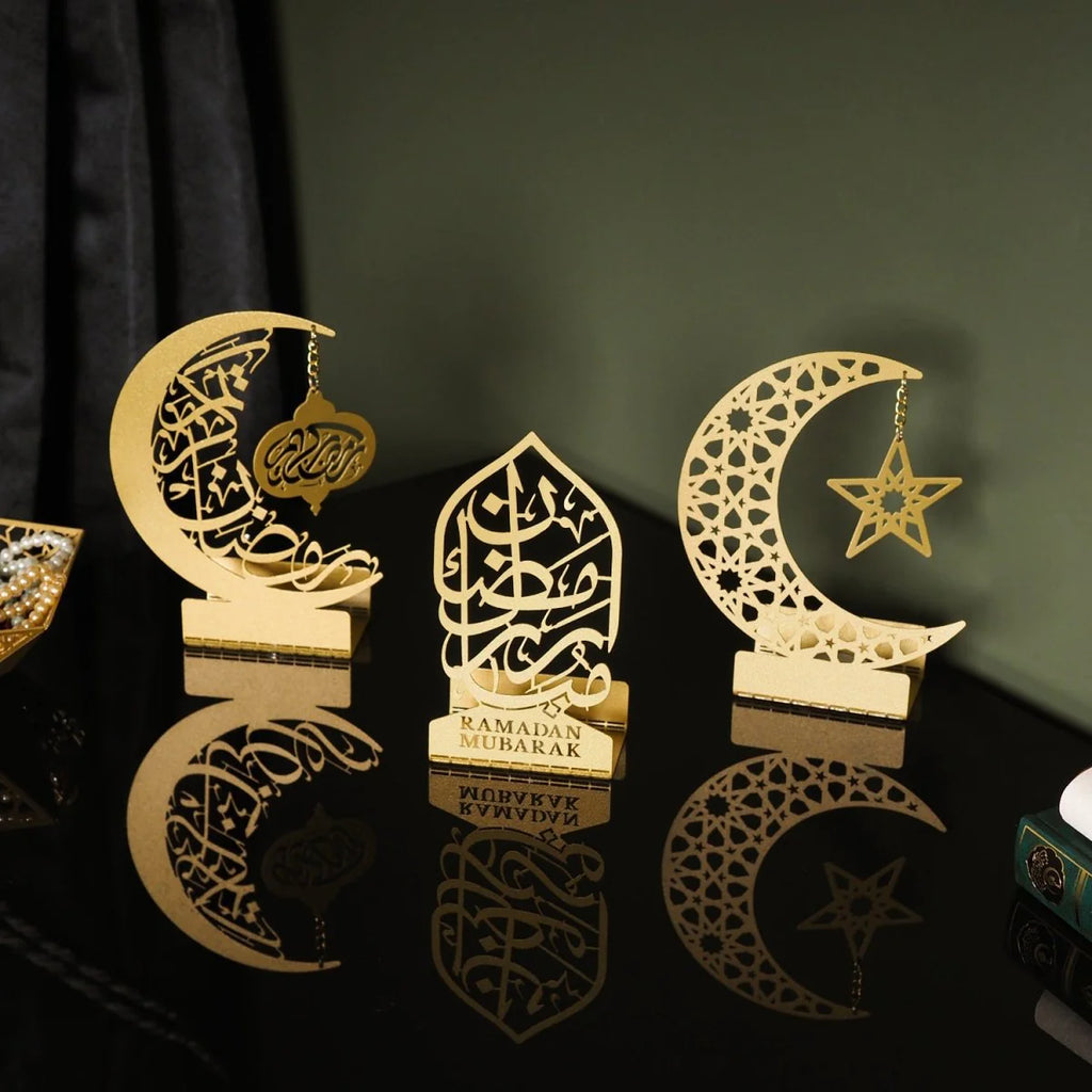 Ramadan Mubarak Metal Candle Holder, Set of 3 pieces