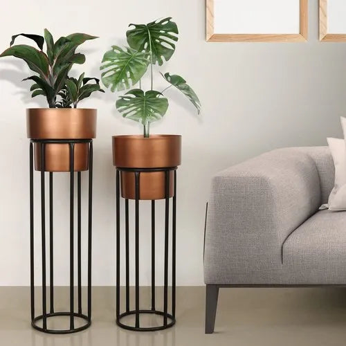 Metal Planter With Stand (Set of 2)