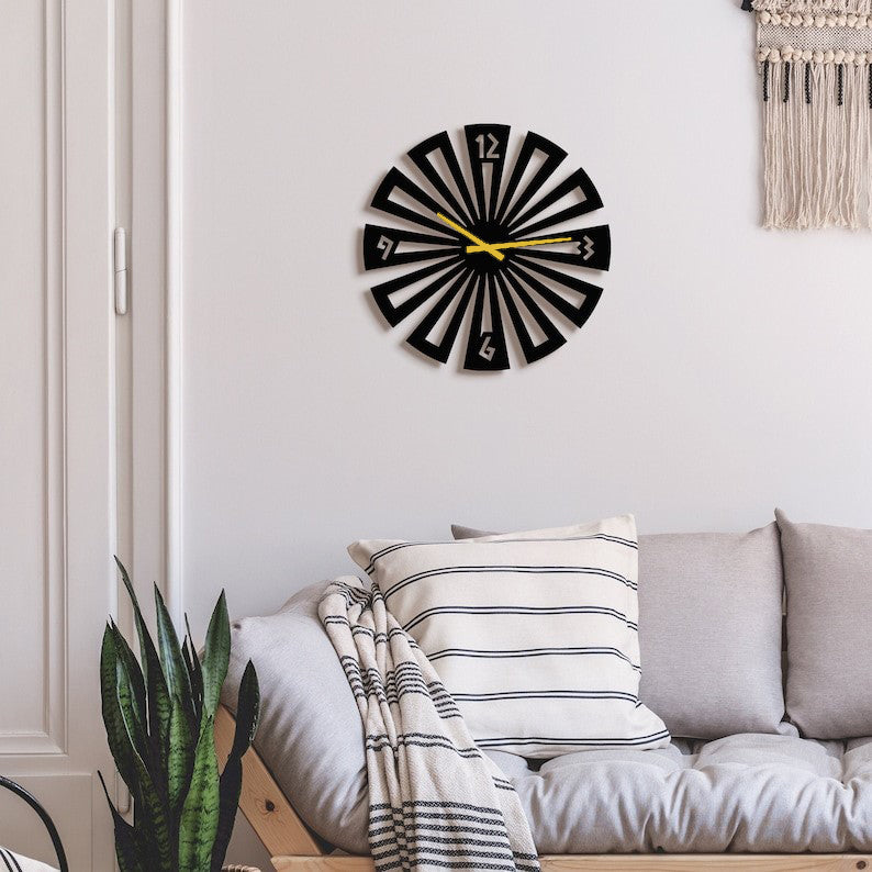 Circle petals wall clock